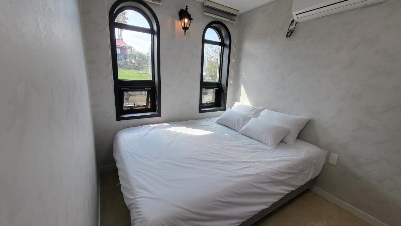 Aewol Coast 34 Hotel Jeju Ngoại thất bức ảnh