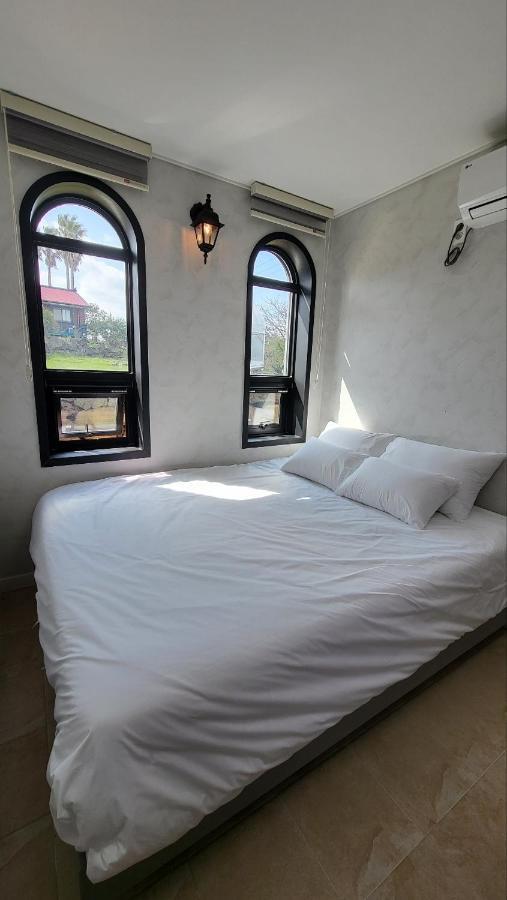 Aewol Coast 34 Hotel Jeju Ngoại thất bức ảnh